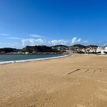 아파트 Casa Da Estacao_sao Martinho Do Porto 상 마르티뇨 두 포르투